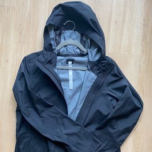 Lululemon Rebel Rain Jacket